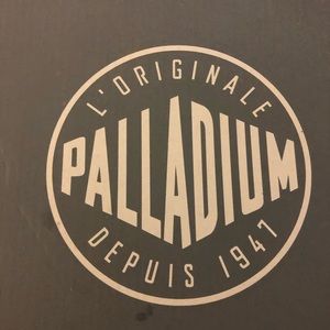 Palladium PAMPA Sport cuff WPN Worn twice